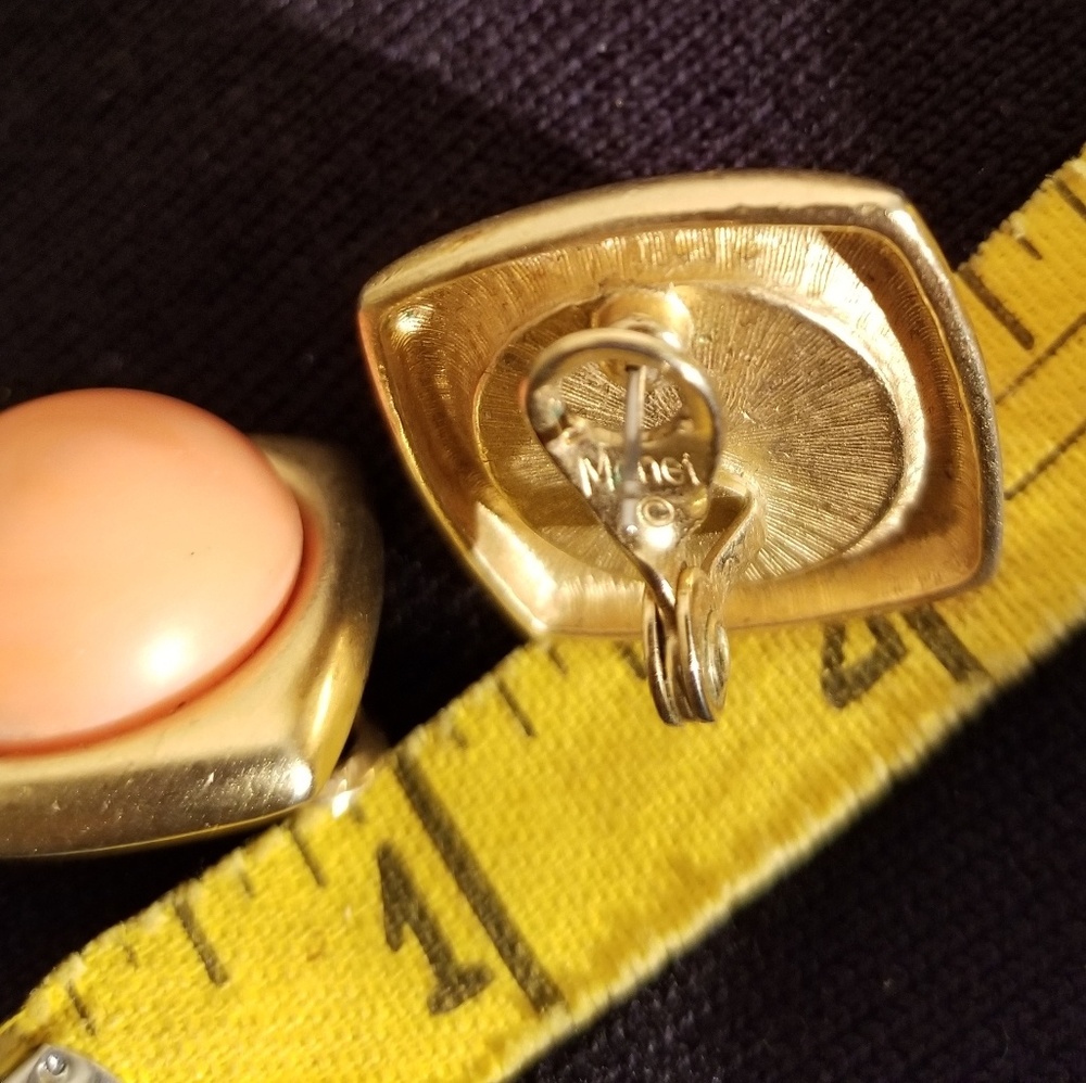 Orange button earrings - Picture 3 of 3